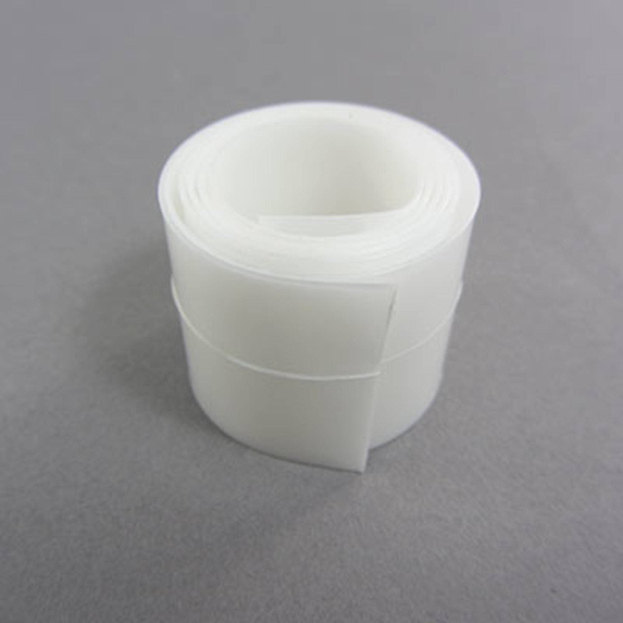 Polypropylene hinge