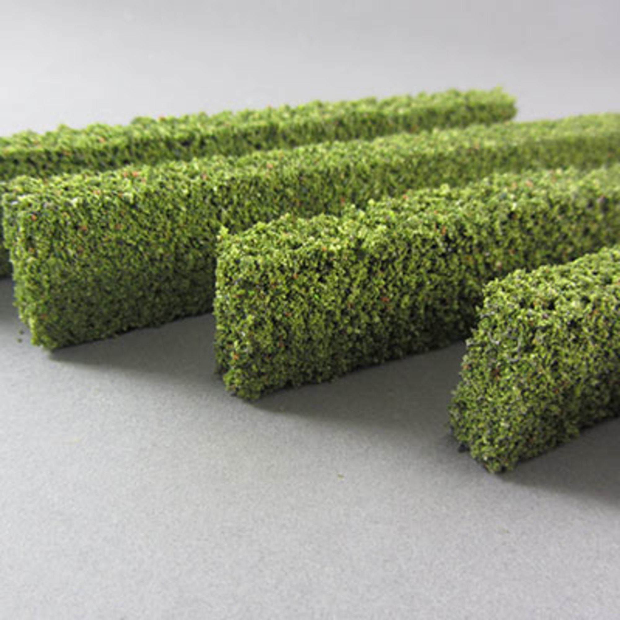 Hedges 15  12  150mm Green