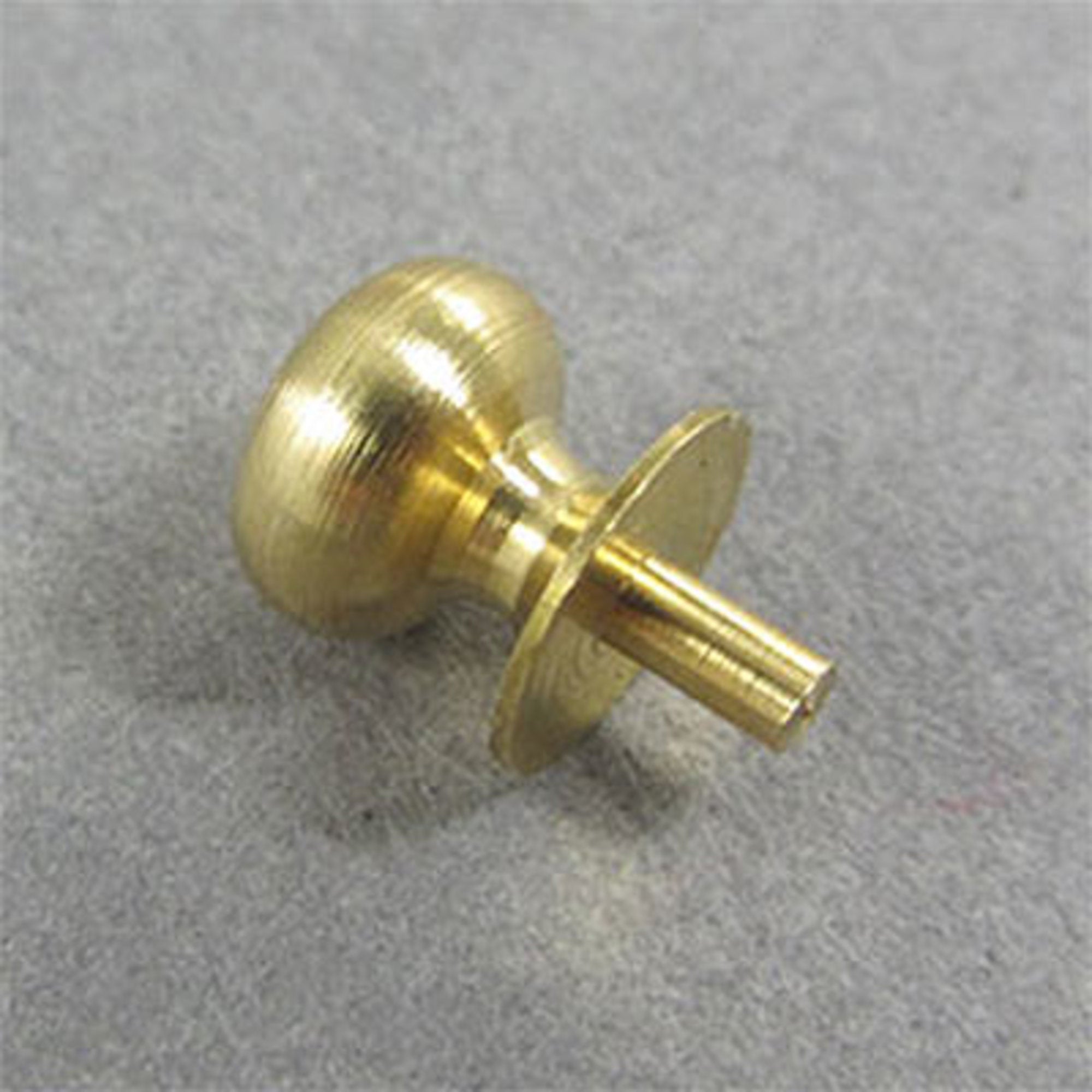 Brass knob 6.4mm (4 pcs)