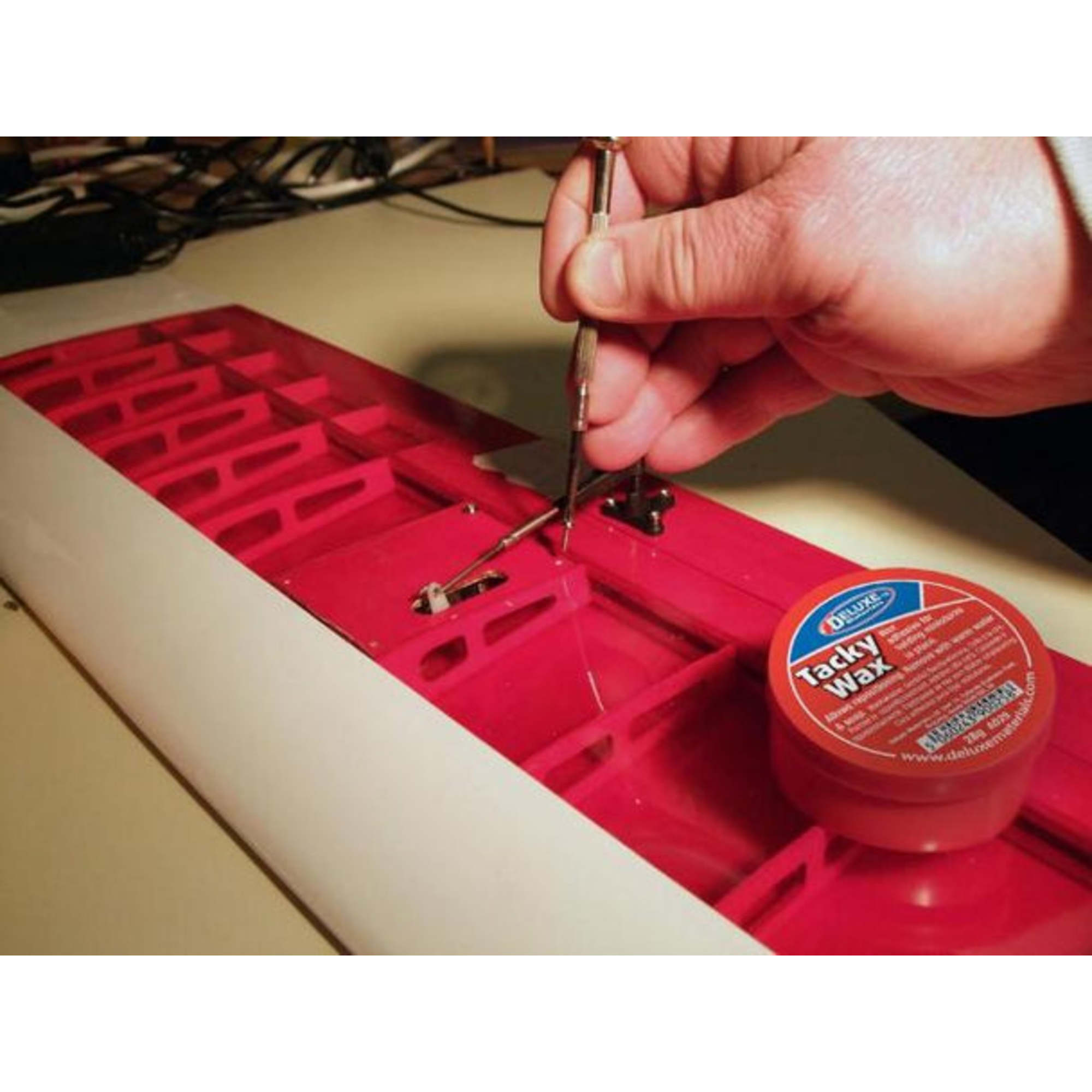 Tacky Wax (Grip Wax) 28g