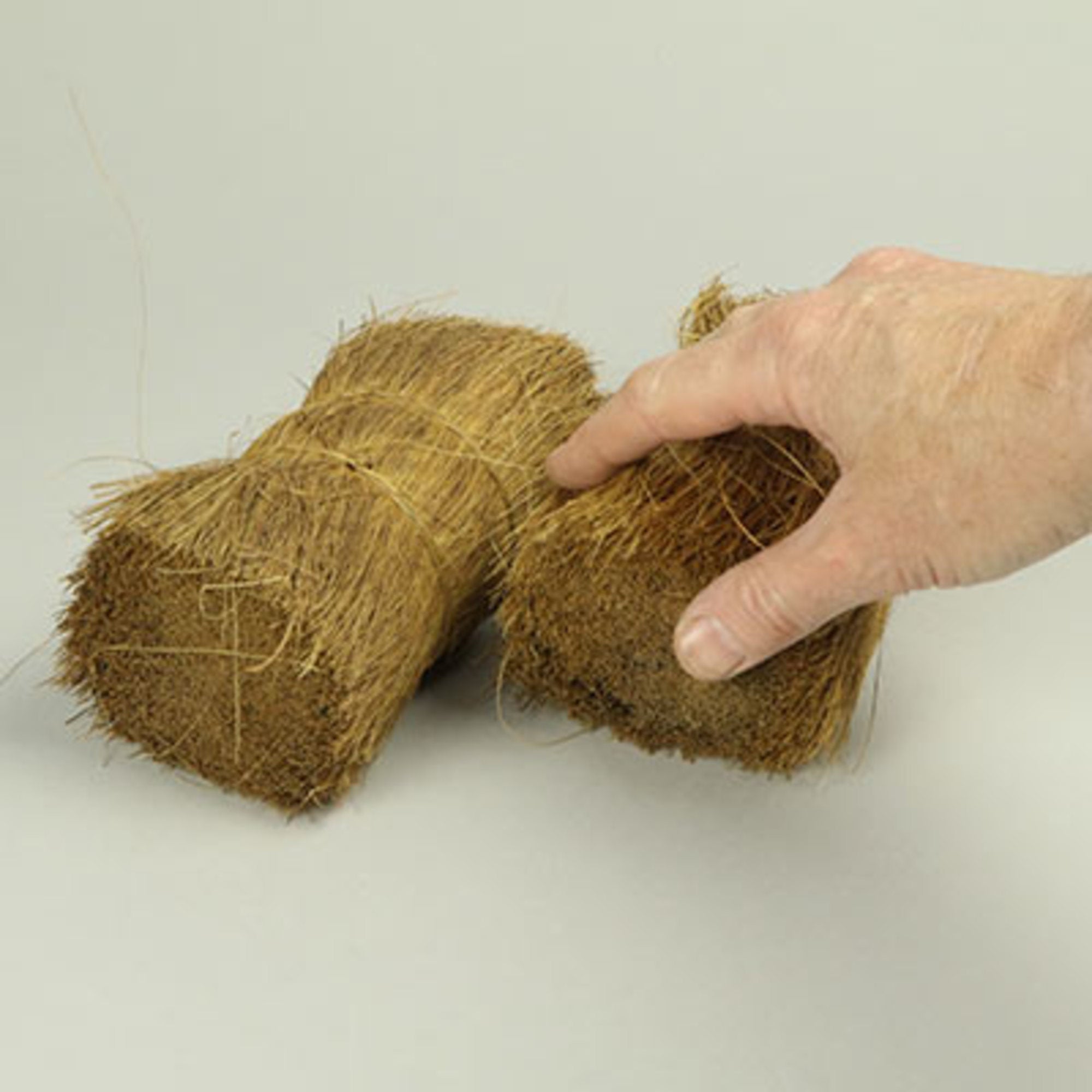 Thatching Material 220g