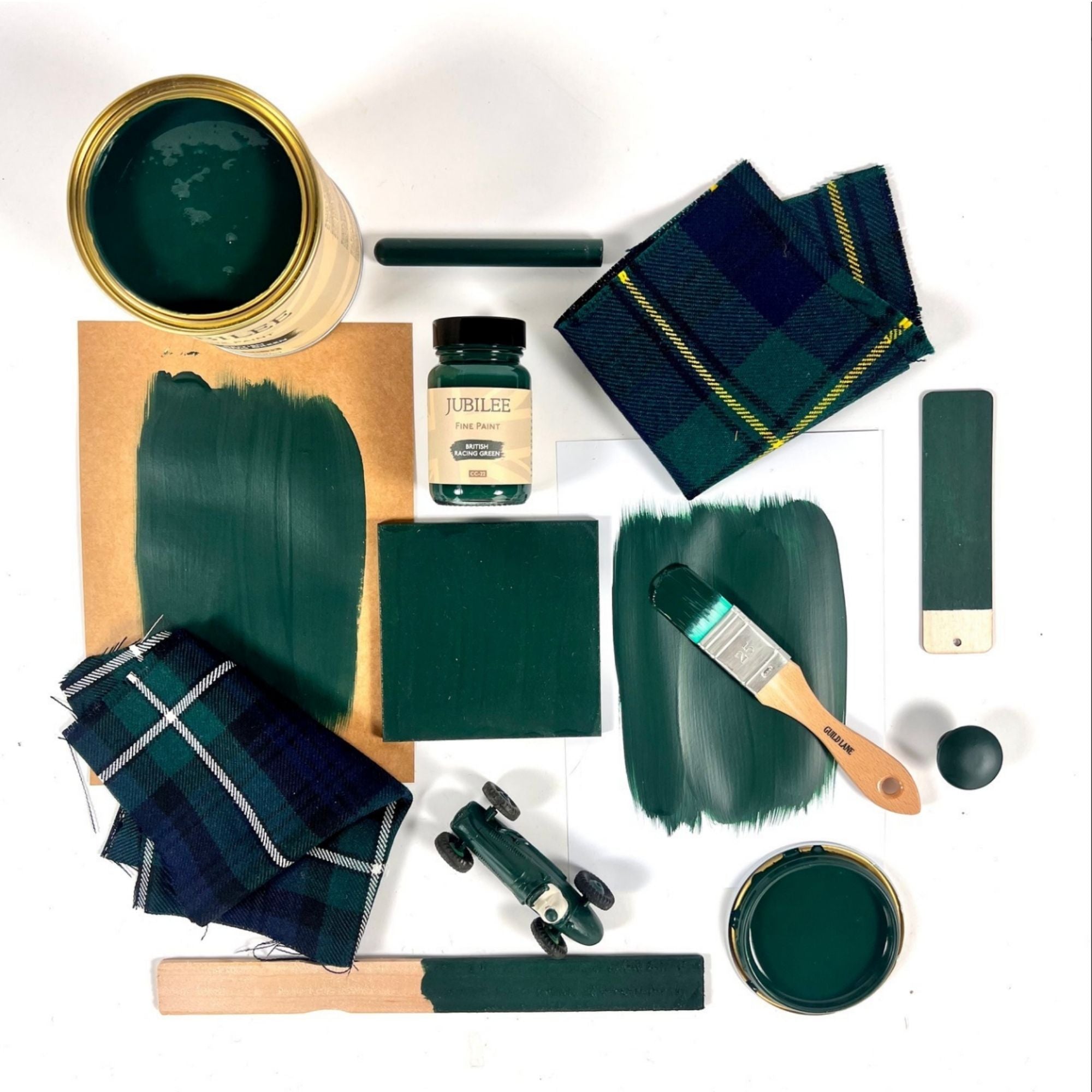 020-flatlay-british_racing_green.jpg