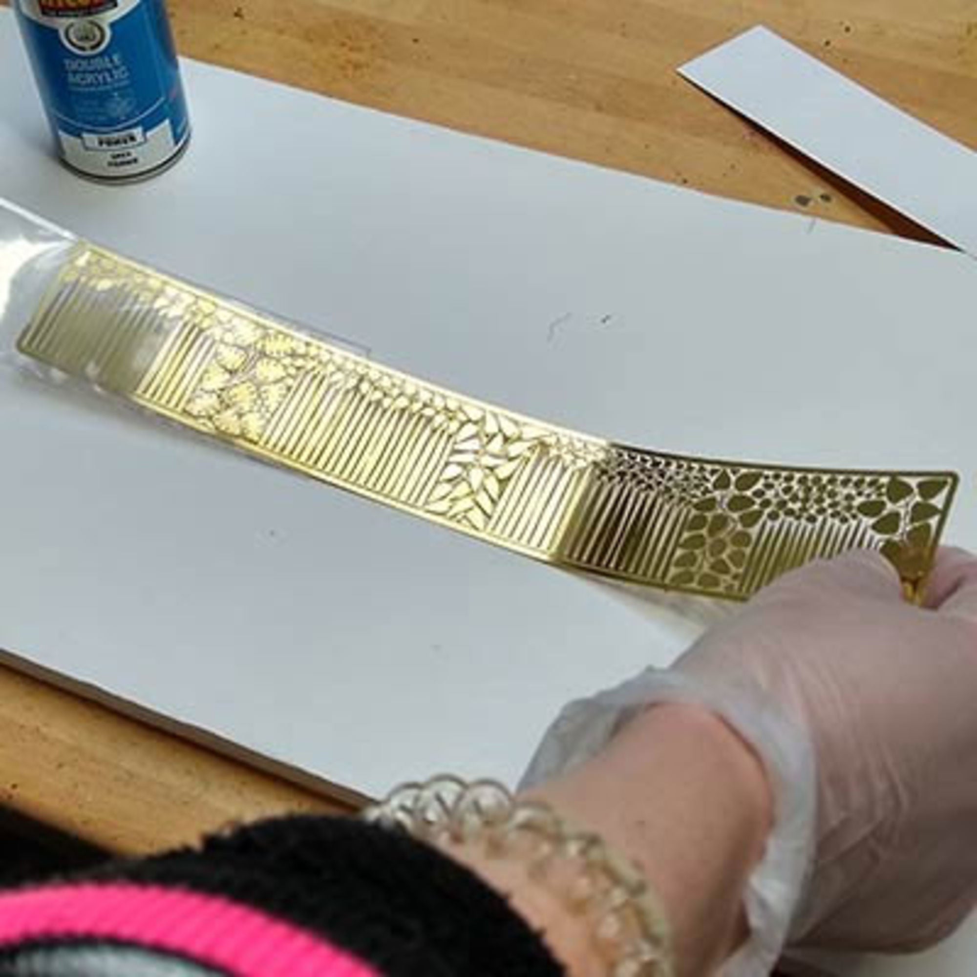 4DXLP00001-2 1:12-1:50 Etched Plants