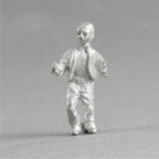 4DXMF10600-1 [file:4DXMF10600-1.jpg] 1:50 Figures Children