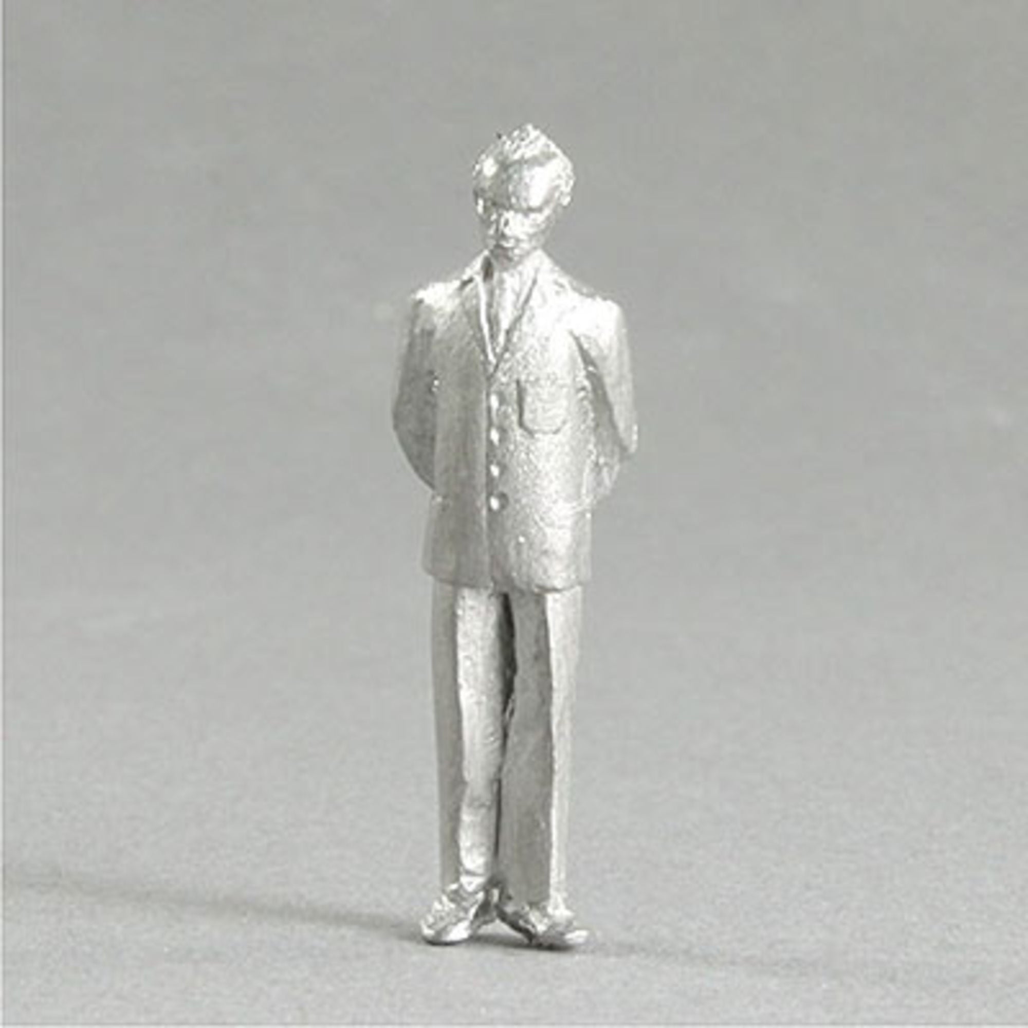 4DXMF10639-1 [file:4DXMF10639-1.jpg] 1:50 Smart Male Hands Behind Back