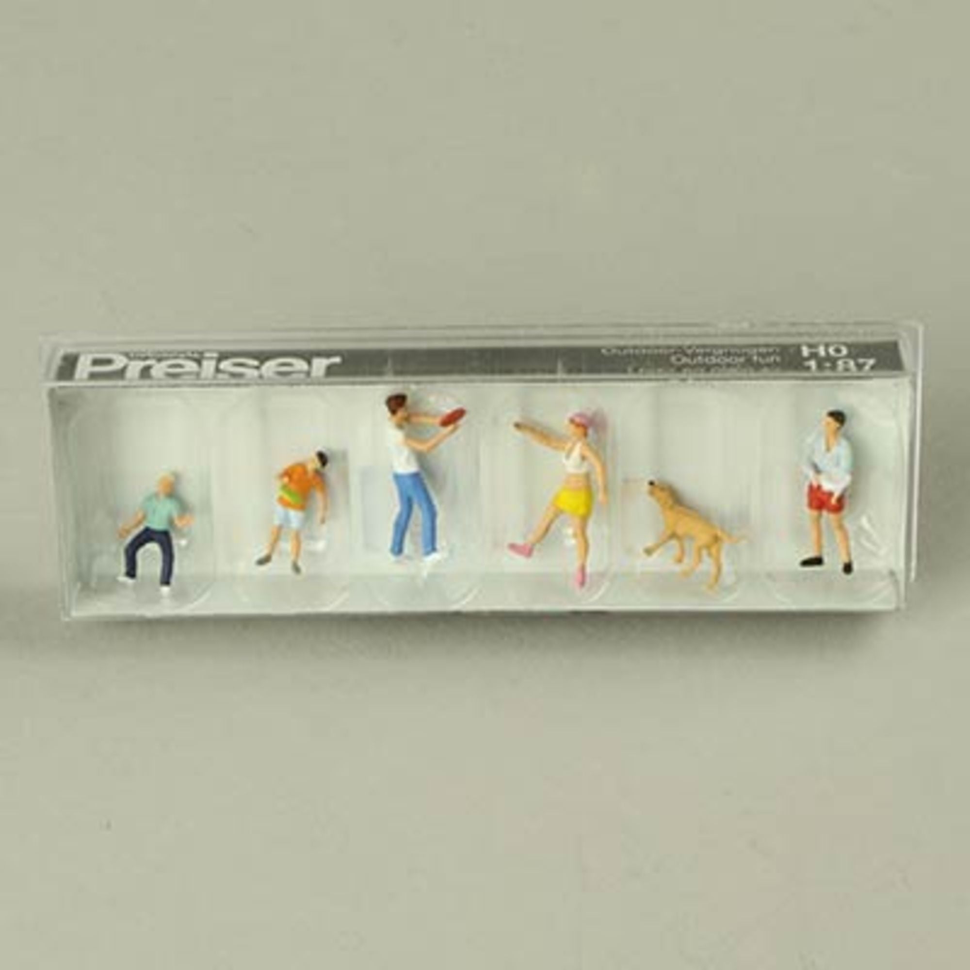 4DXMF10841-2 1:87 Children & Dog (6 pcs)