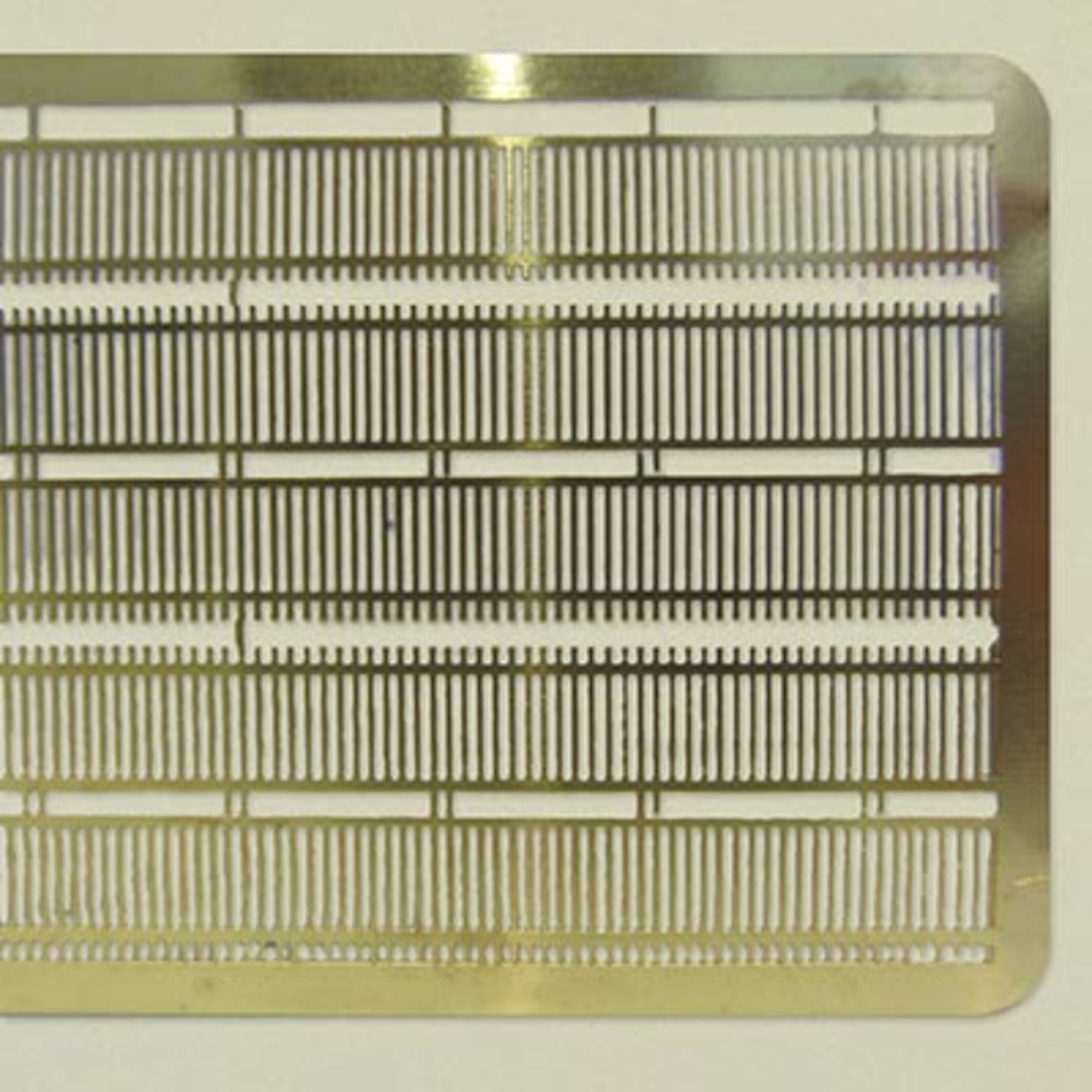 4DXMI12001-1 1:200 Spear Point Rail 7mm