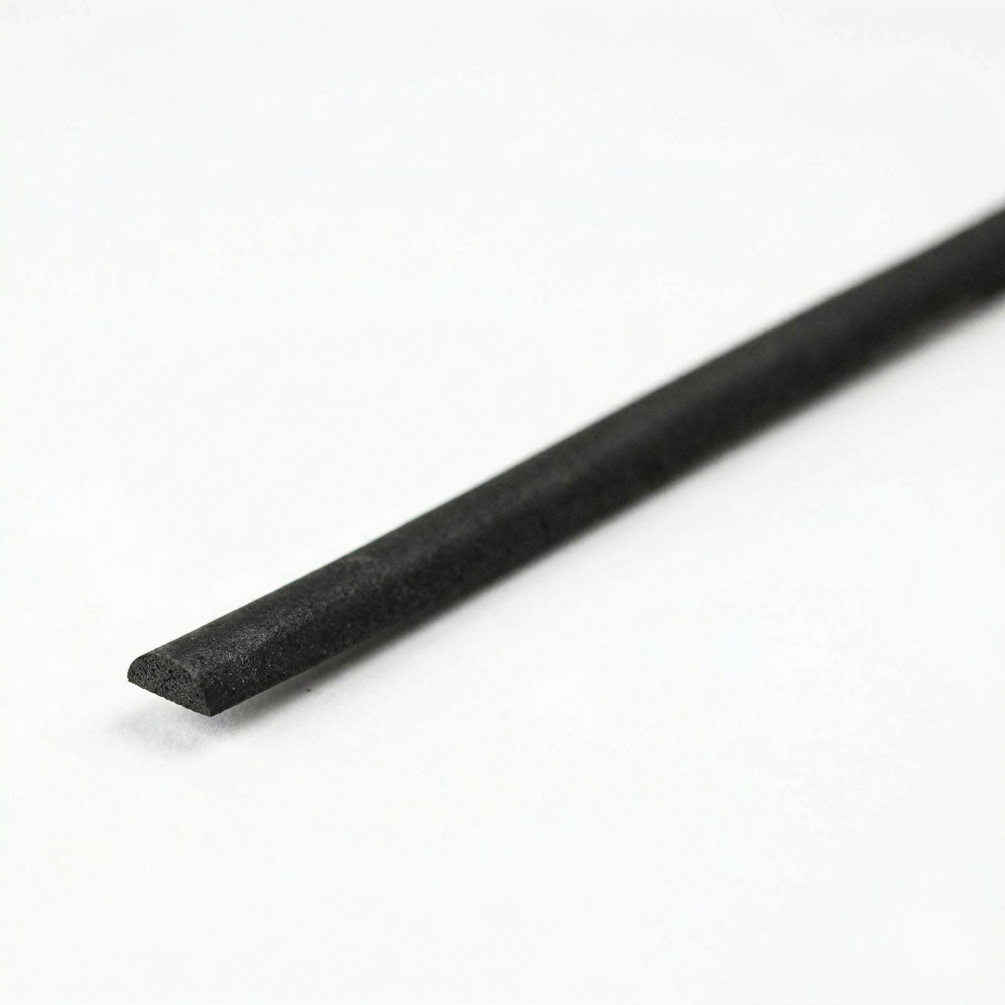 4DXSF92010-1 [file:4DXSF92010-1.jpg] EVA Foam Half Rod