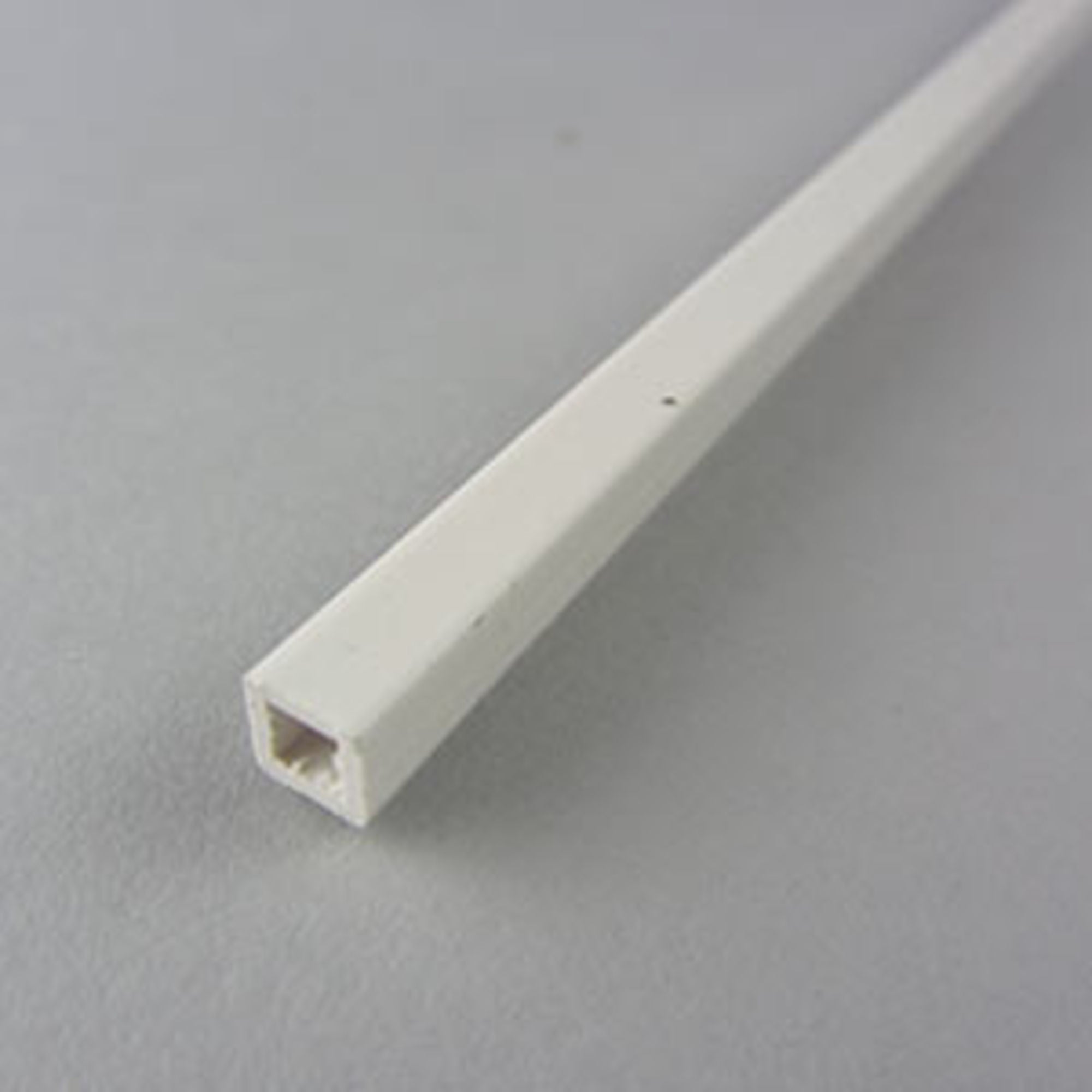 4DXST60075 [file:4DXST60075-1.jpg] ASA Square Tube - 6mm - 1mm Wall