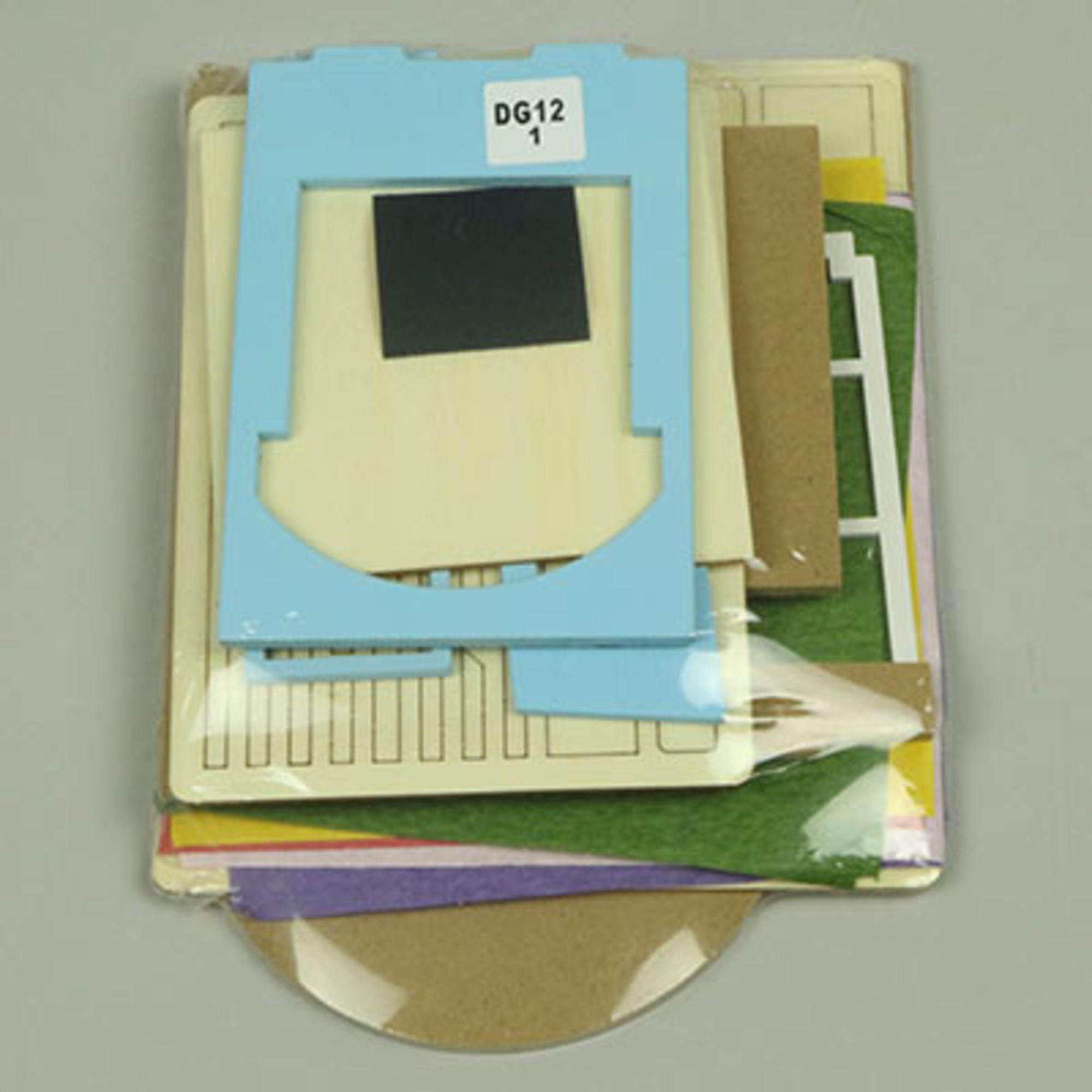 4DXUK60013-5 [file:4DXUK60013-5.jpg] DIY Dora's Loft