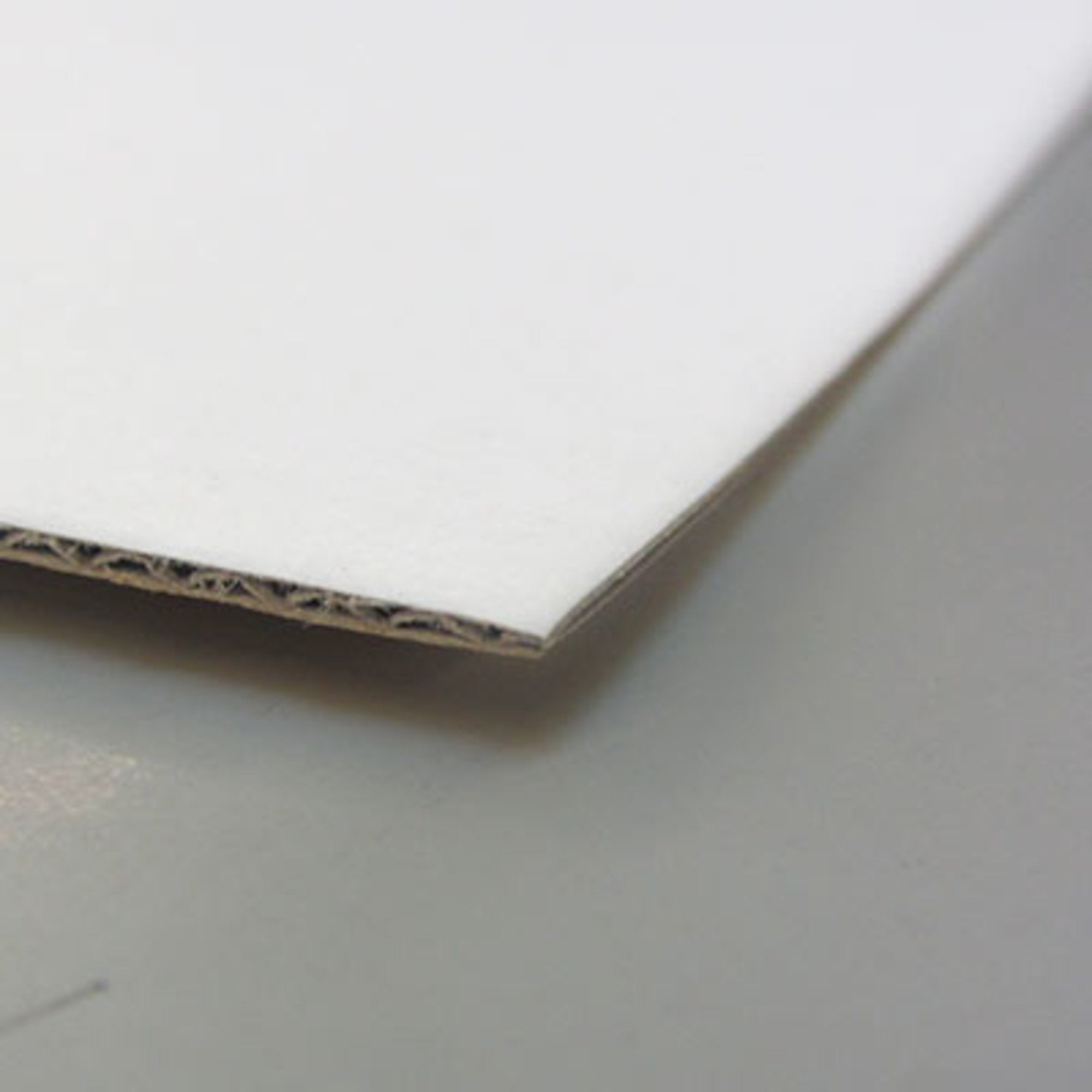 Corrugated Sandwich Card - 1.5  700  1000mm