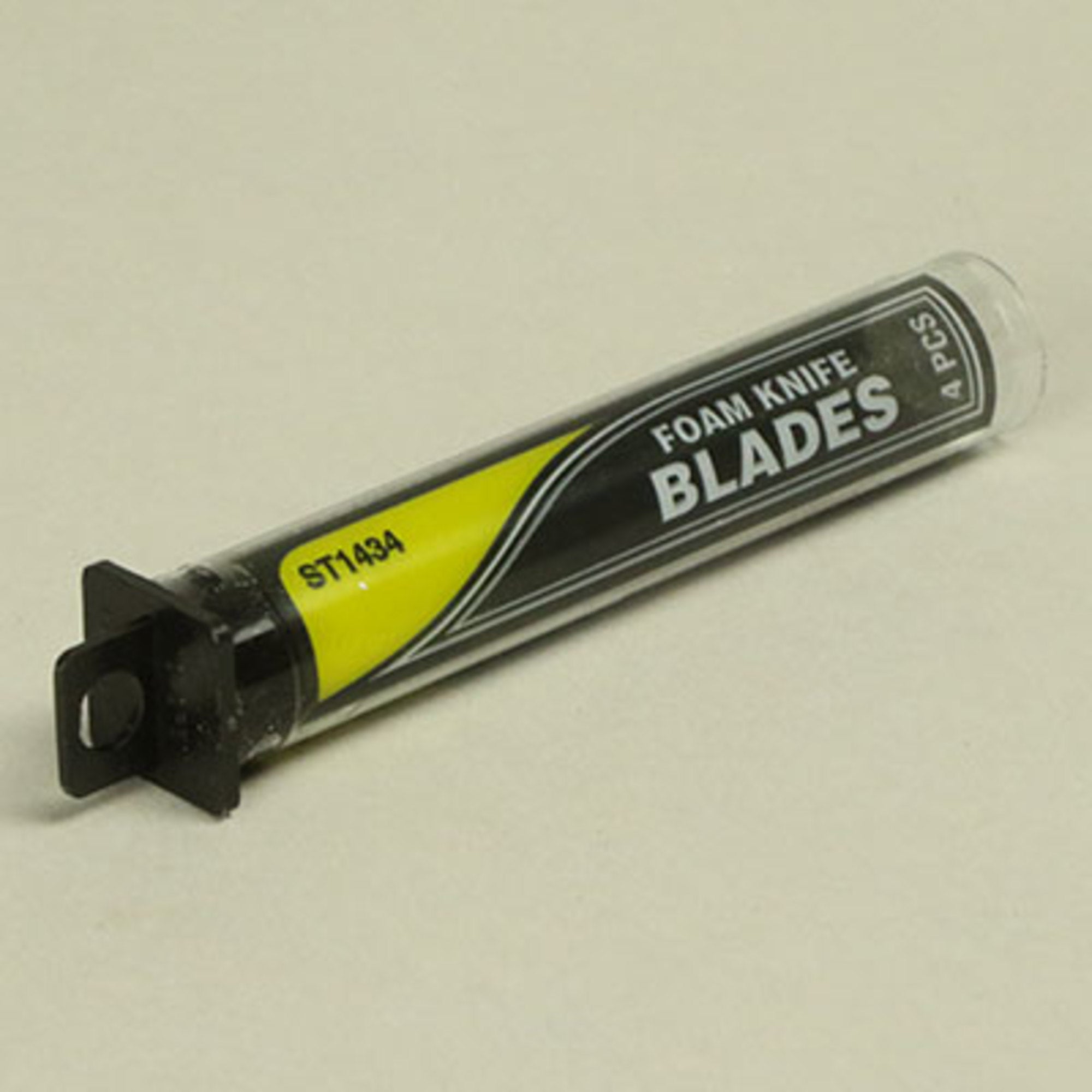 Knife, for foam spare blades