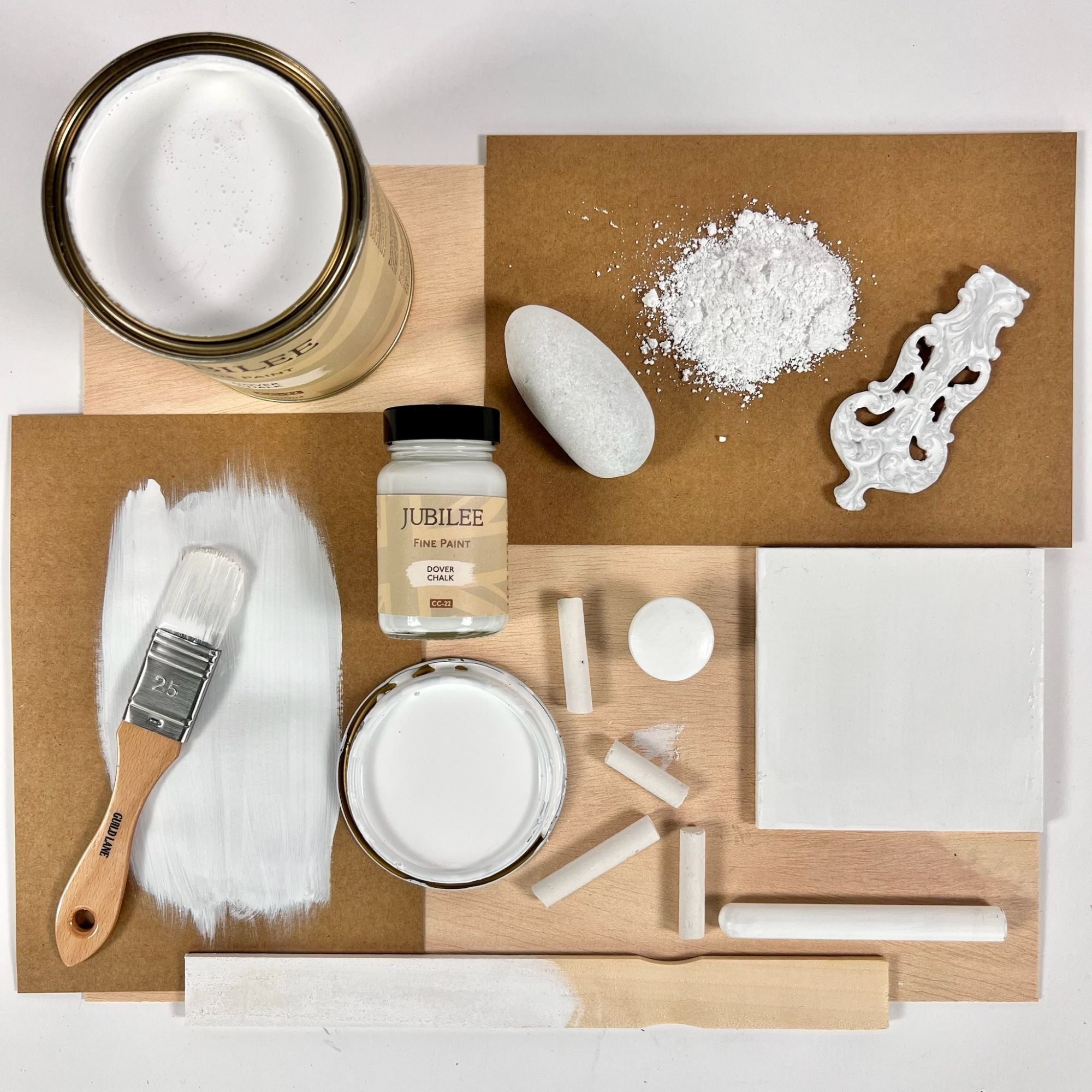 001-flatlay-dover_chalk.jpg