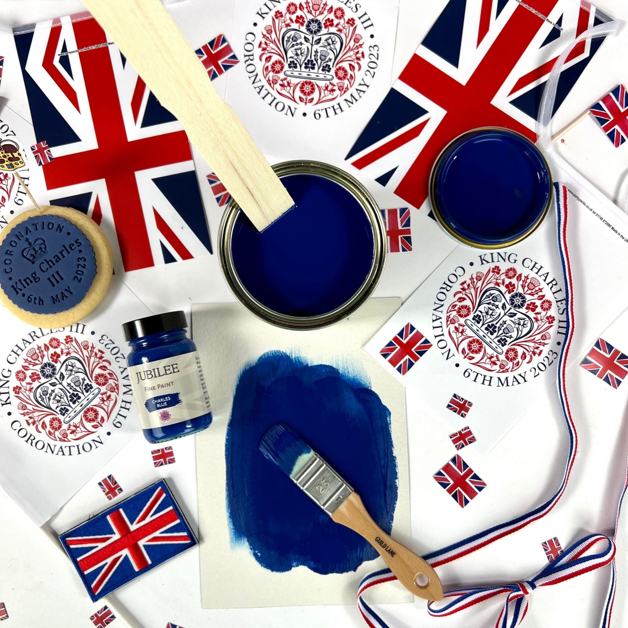 032-flatlay-charles_blue.jpg