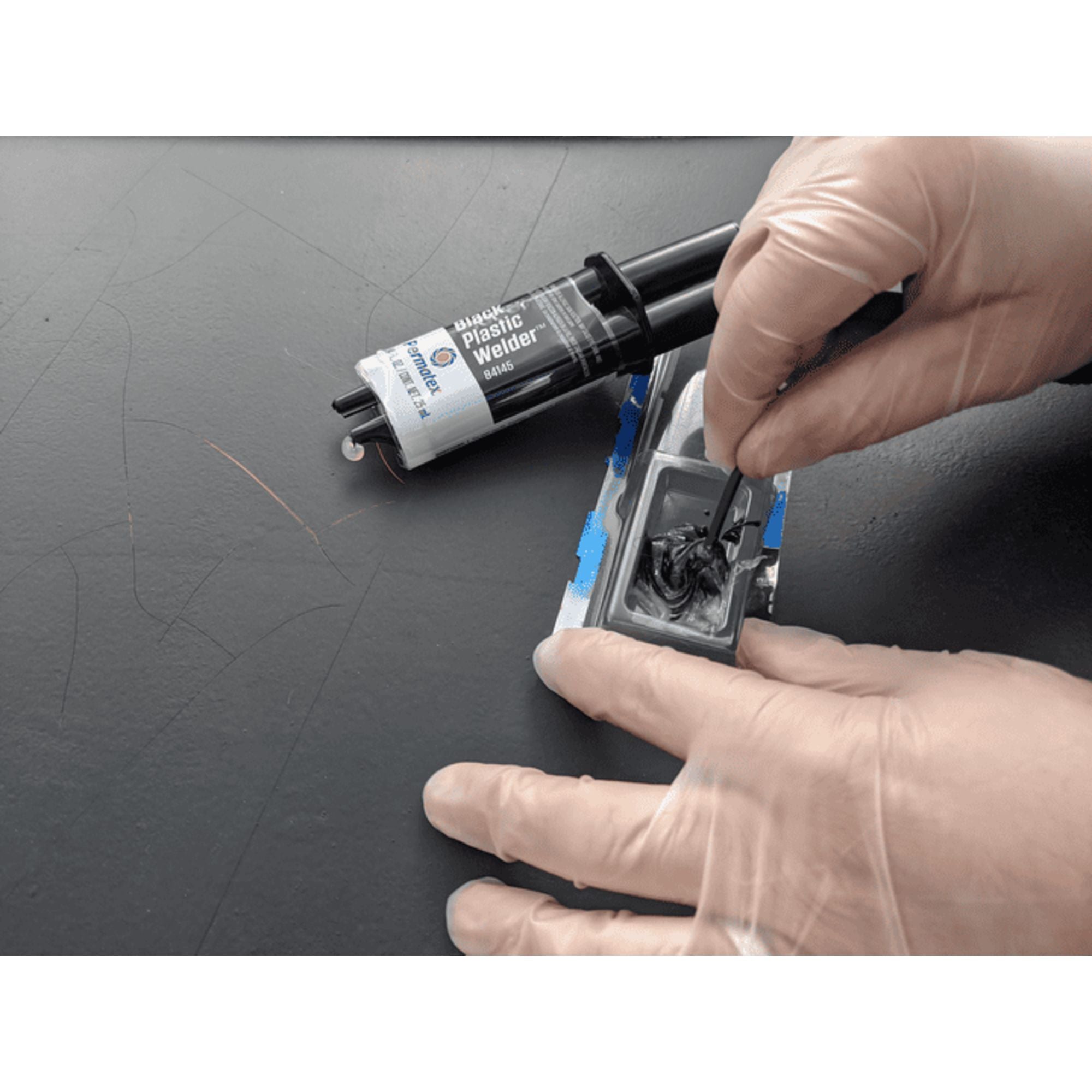 DEV84145-4 Black Plastic Weld (25ml Syringe)