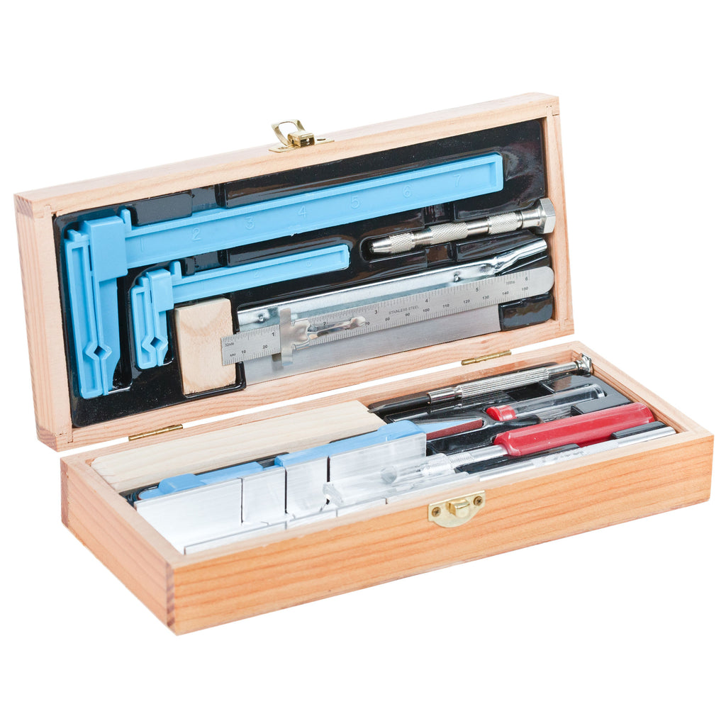 EXL44288 [file:EXL44288-1.jpg] Deluxe Wooden Builders Tool Set (Boxed)