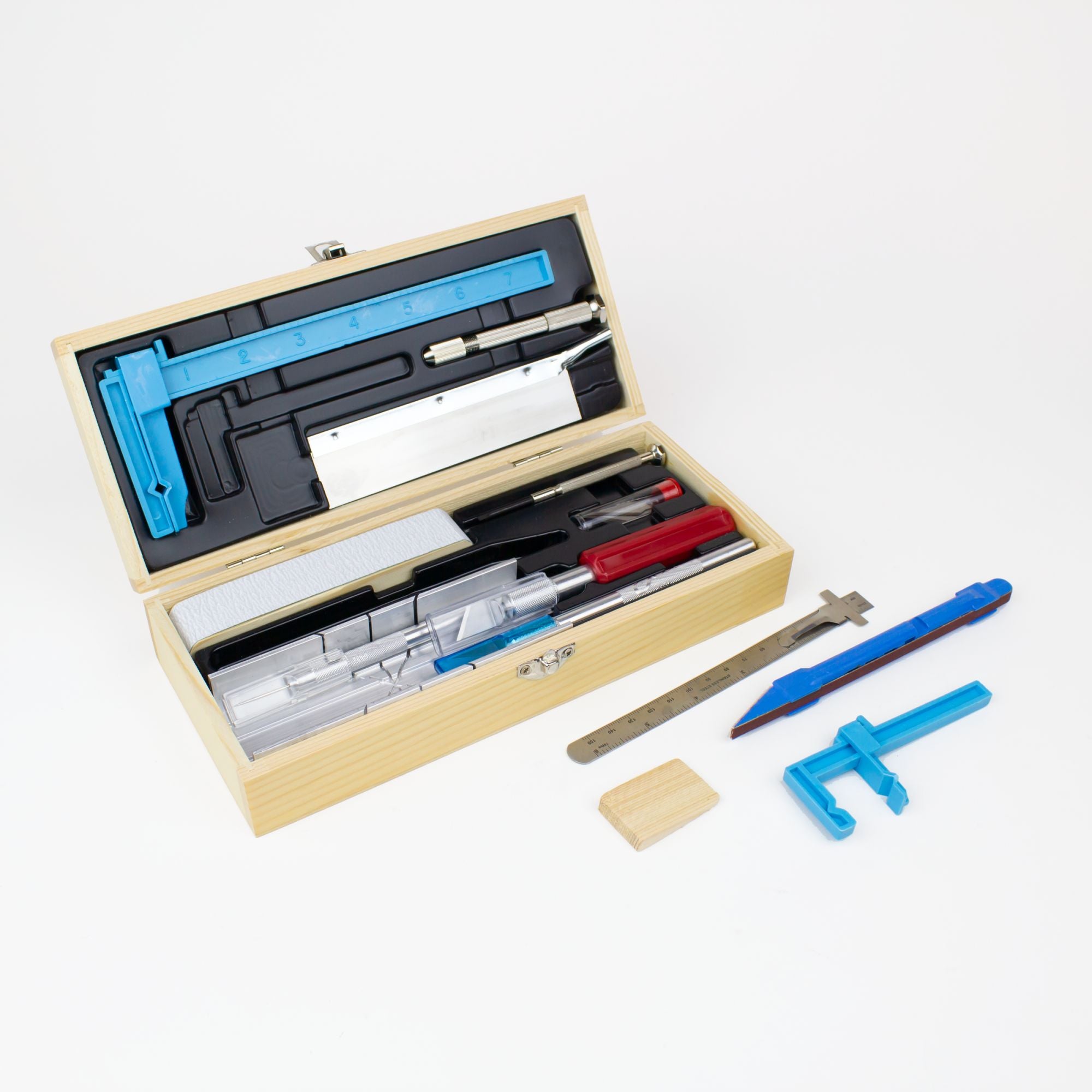 EXL44288-4 Deluxe Wooden Builders Tool Set (Boxed)
