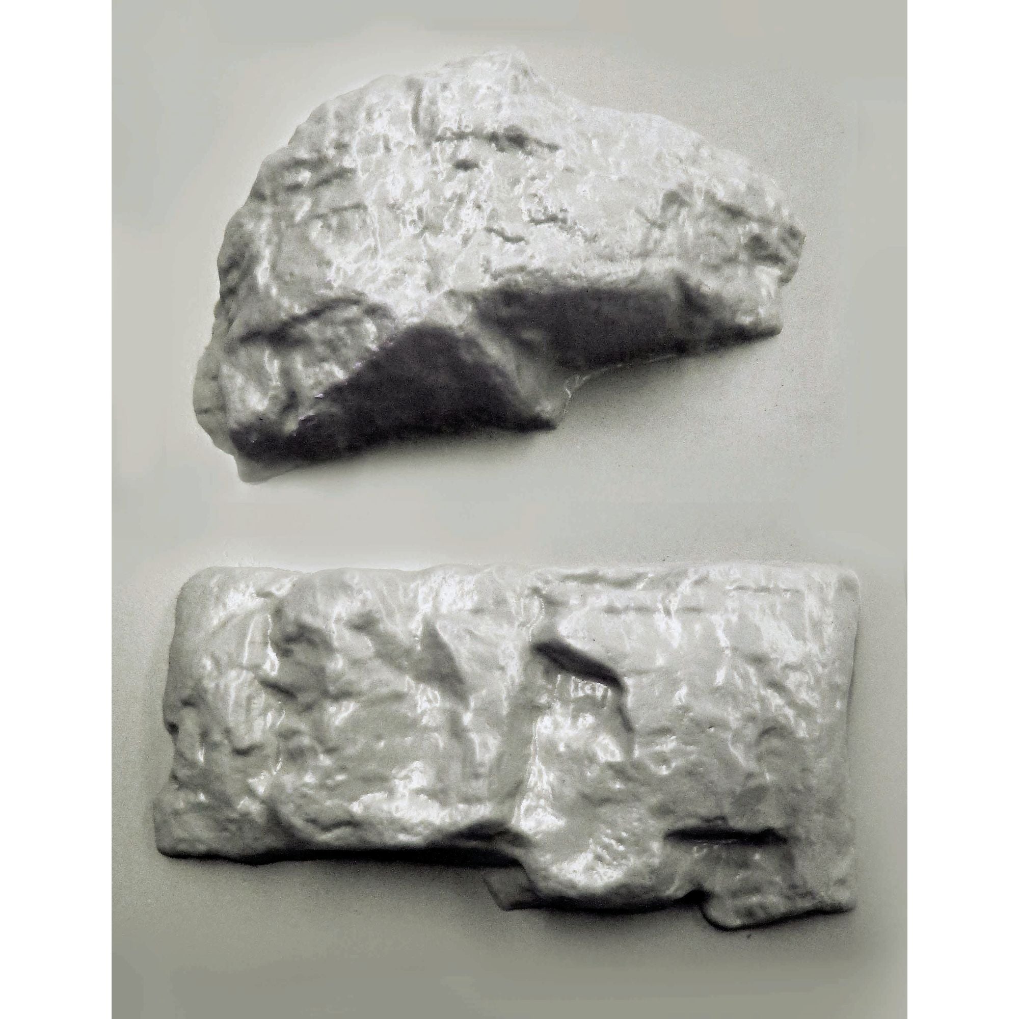 JTT97472-1 Face Rock, All-Scale, (2 per pack)