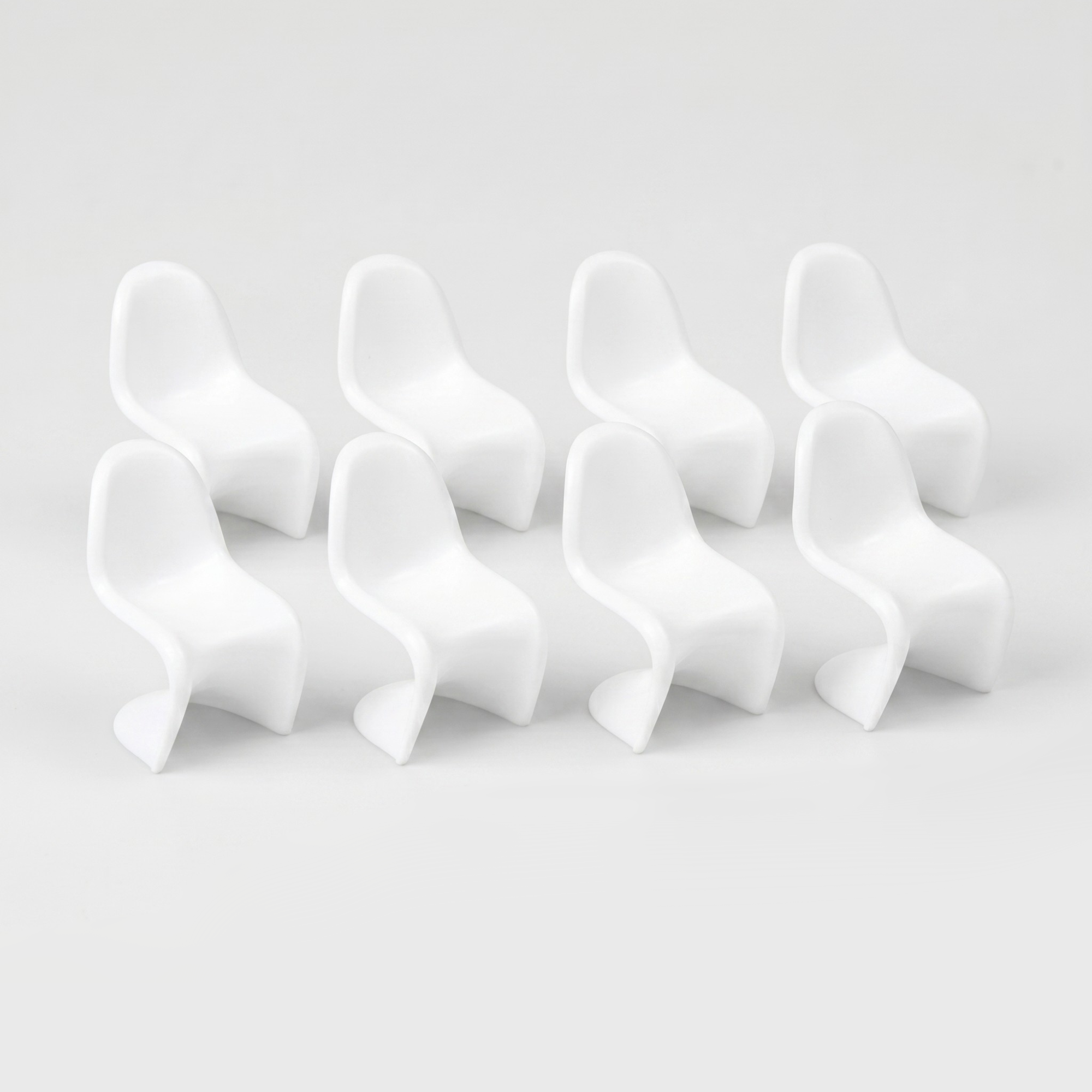 Panton Chairs, White, 1:87 HO Scale (8 pcs)