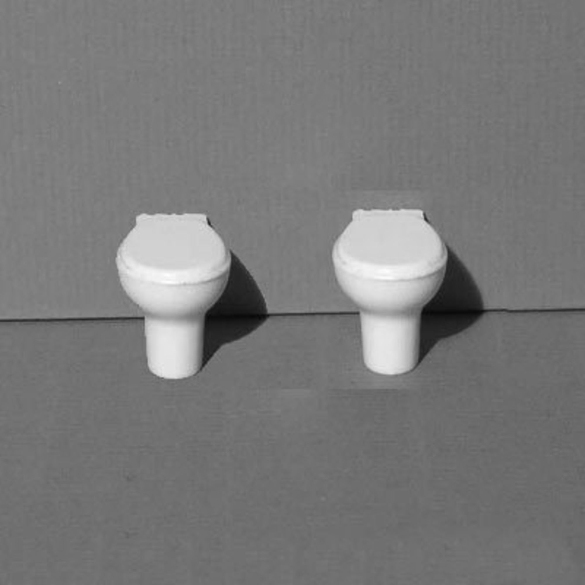 SCZ57-70921-2-1 [file:SCZ57-70921-2-1.jpg] 1:25 Toilet Plastic (2 pcs)
