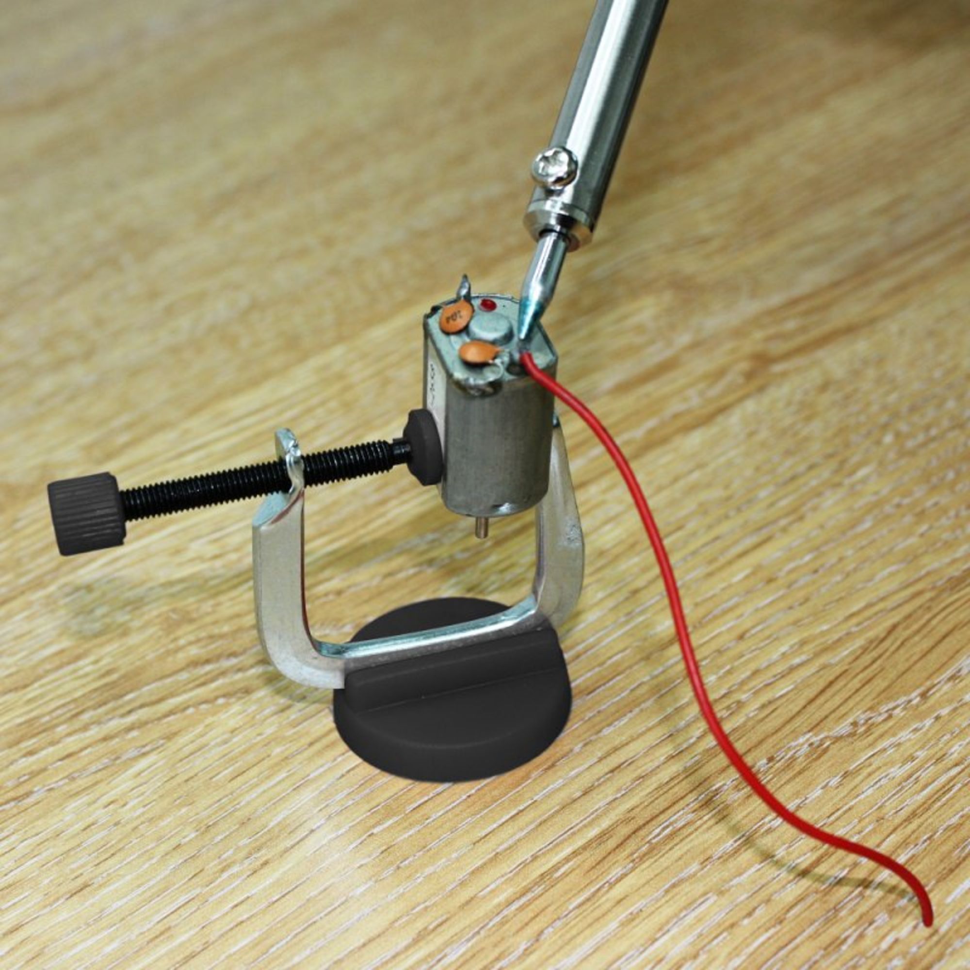 SHSPCL1003-6 3 G-Clamps & Magnet (PCl1003)