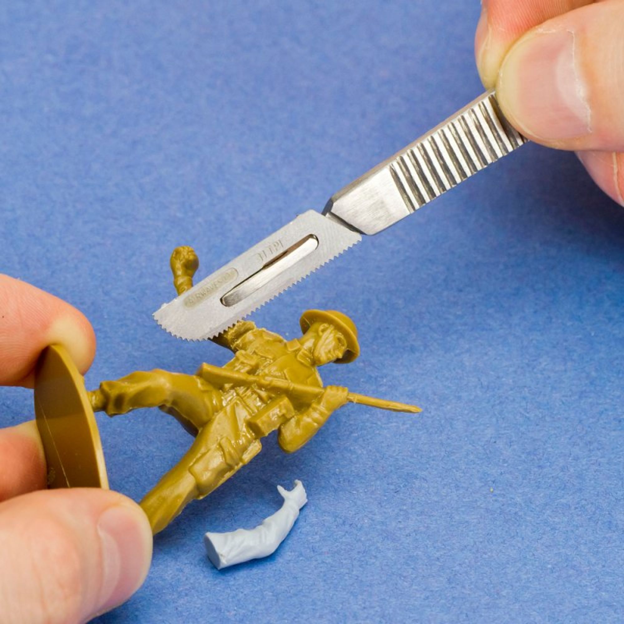 SHSPKN0008-3 [file:SHSPKN0008-3.jpg] Saw Set No.1 For Scalpel Handle (Pkn0008)