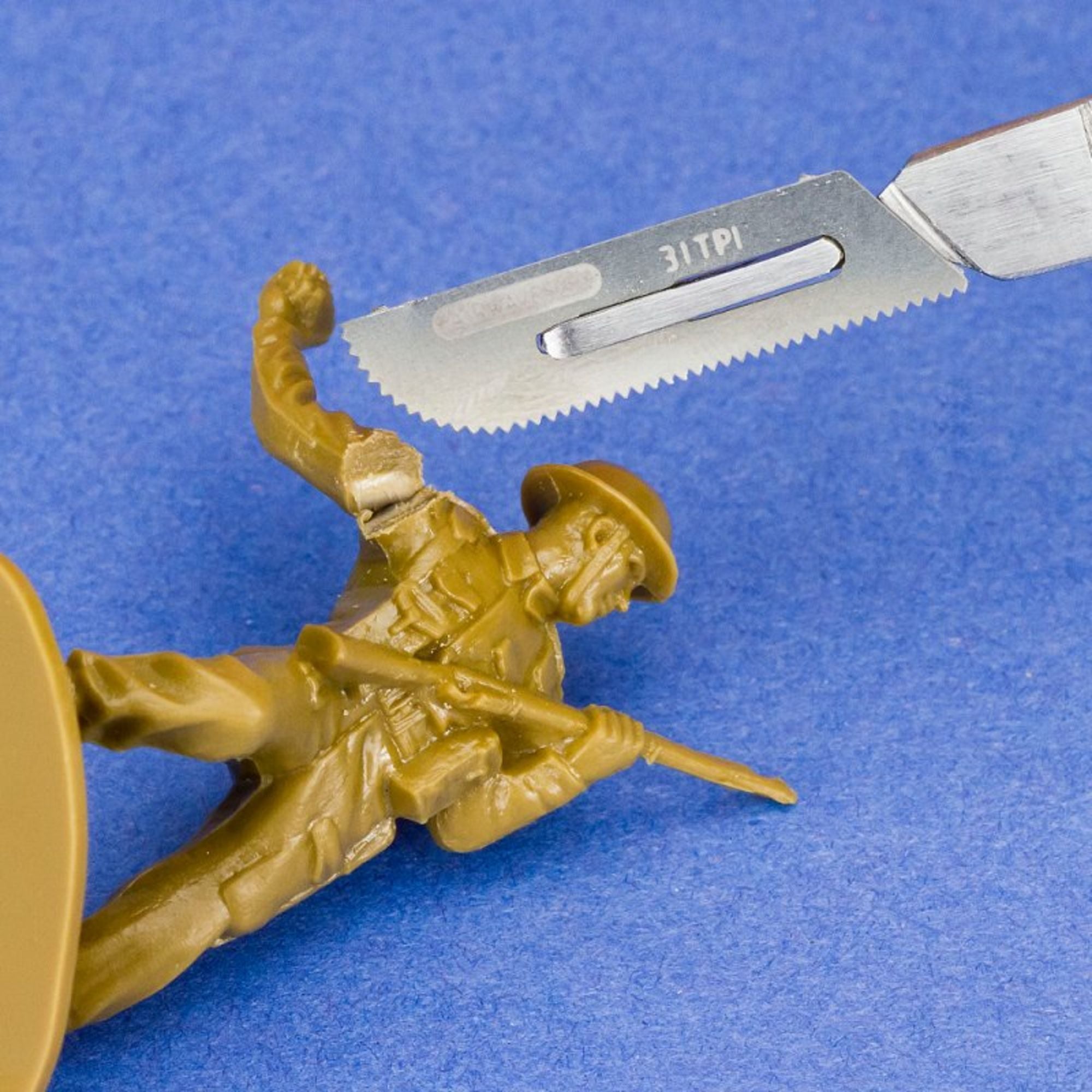 SHSPKN0009-4 [file:SHSPKN0009-4.jpg] Saw Set No.2 For Scalpel Handle (Pkn0009)