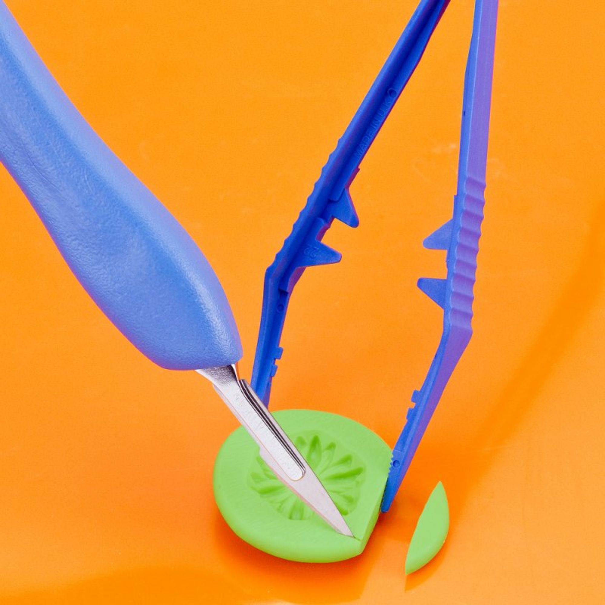 SHSPTW1150-2-4 2 Plastic Tweezers (PTw1150/2)