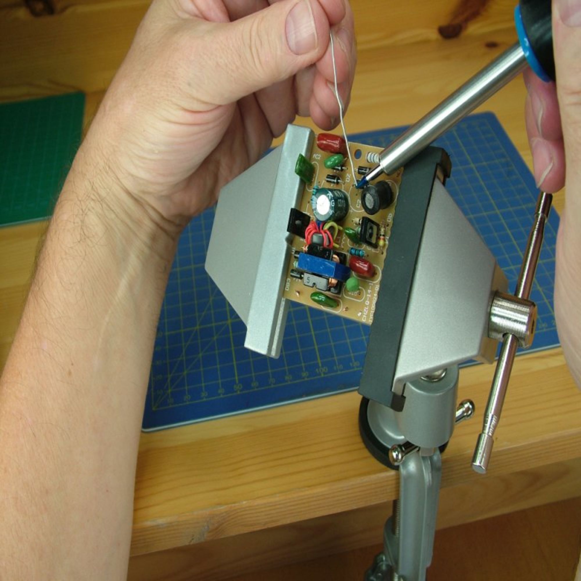 SHSPVC7008-3 [file:SHSPVC7008-3.jpg] Multi Angle Bench Vice (PVC7008)