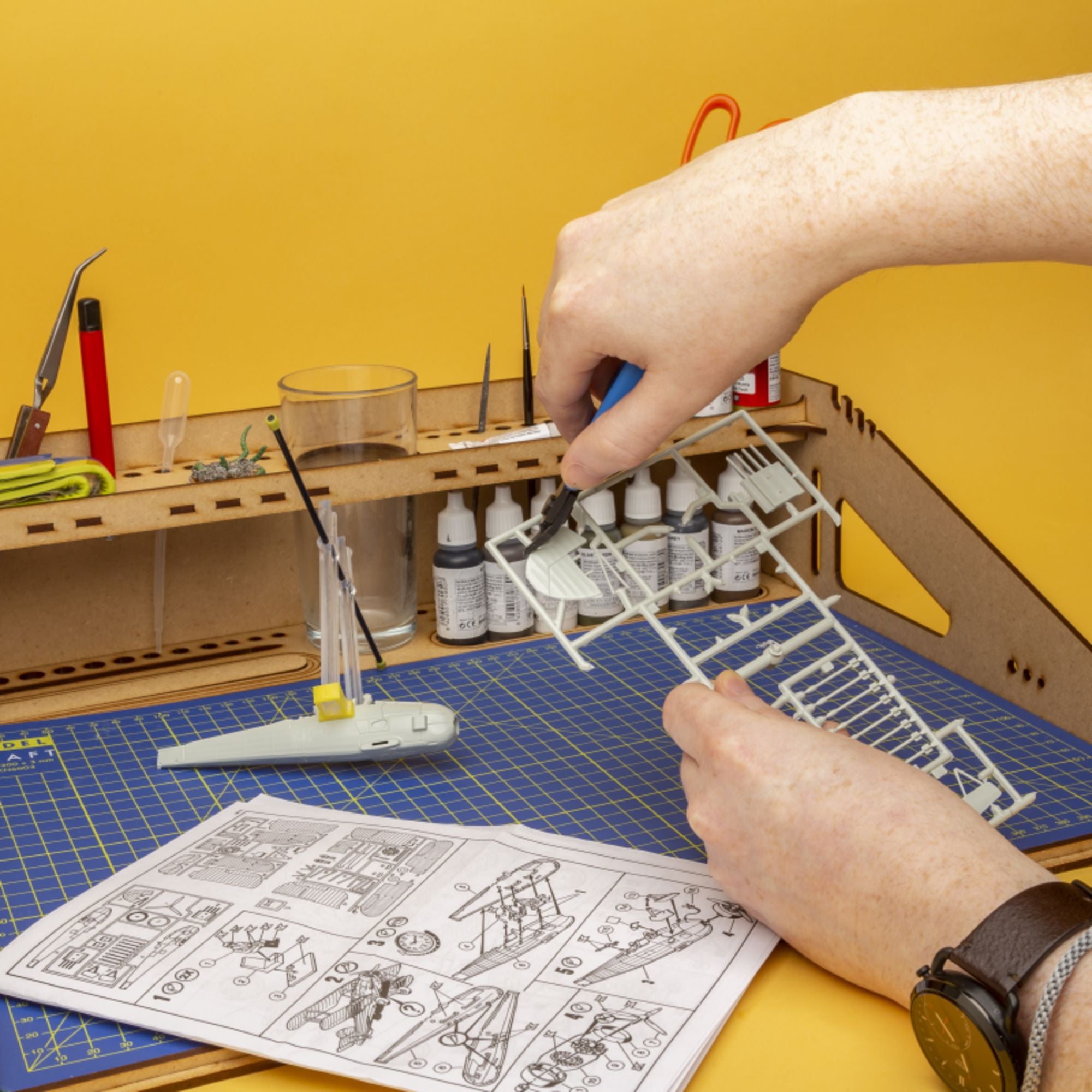 SHSWTA3-CM-3 [file:SHSWTA3-CM-3.jpg] Work Station & A3 Cutting Mat