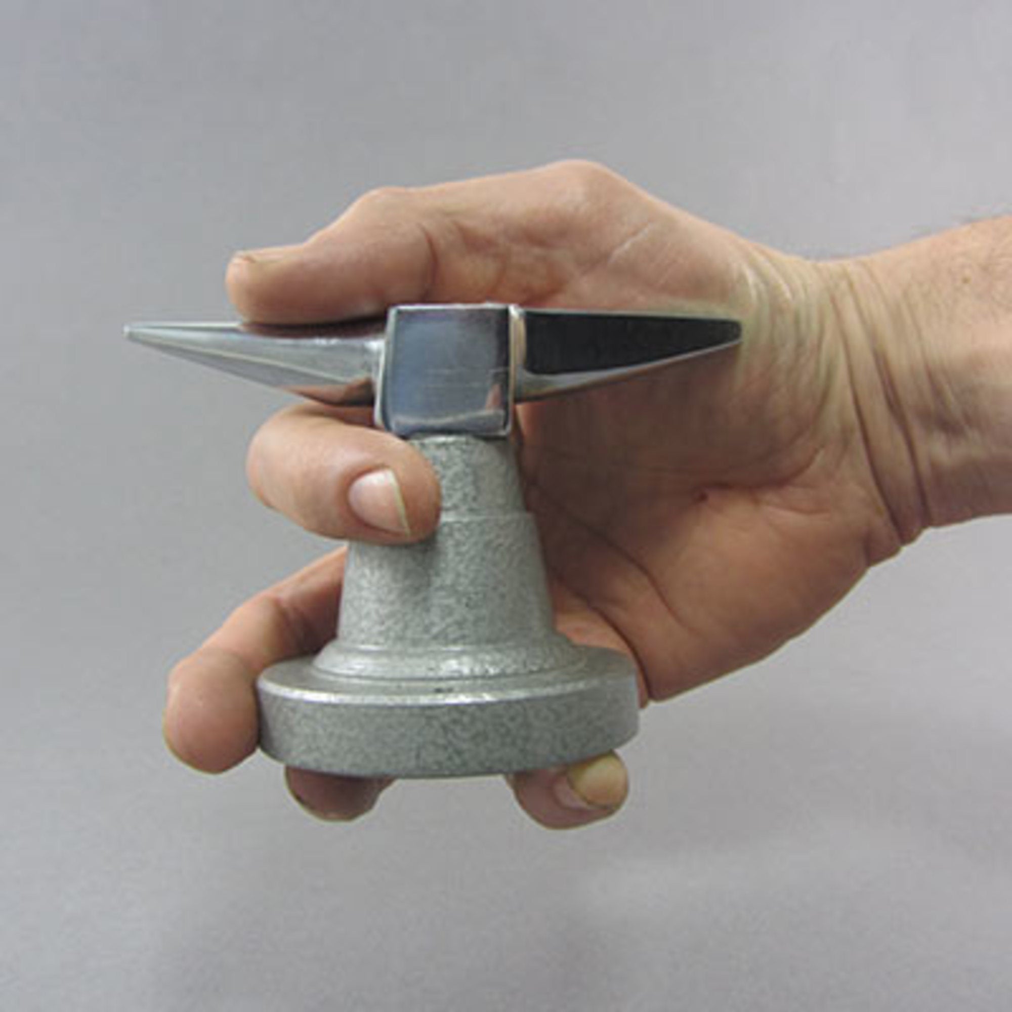 Mini horn anvil