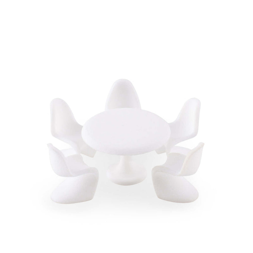 Panton Chairs W/ Table White 1:25 (4 pcs)