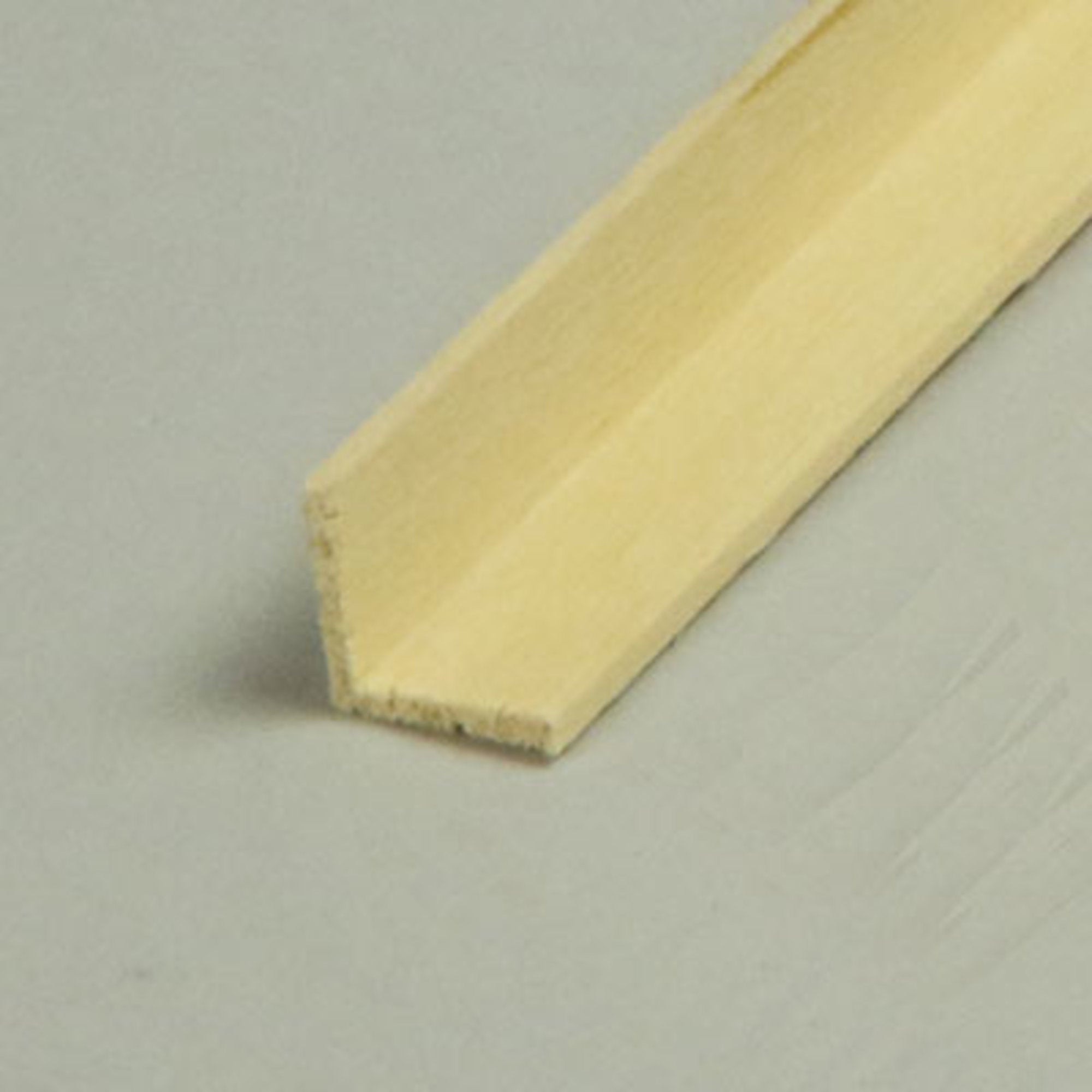 Wooden Angle 3.2  3.2  559mm