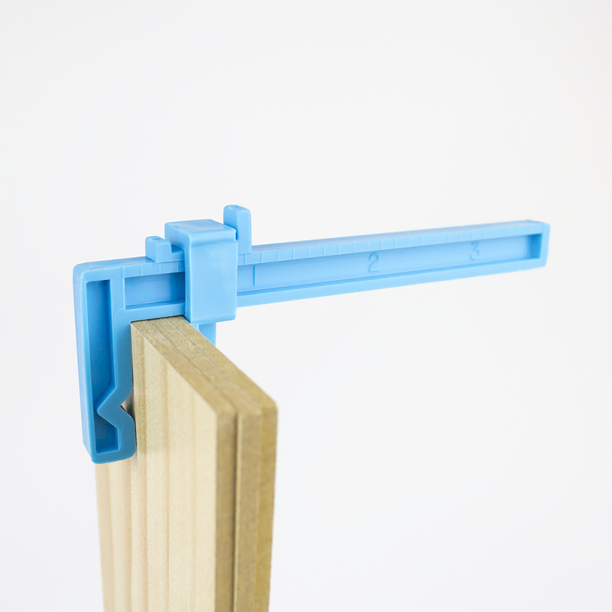 3in Adjustable Plastic Clamp (Carded)
