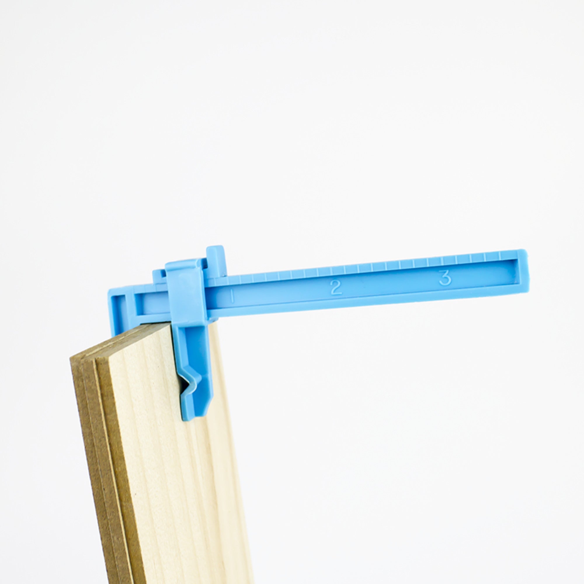 3in Adjustable Plastic Clamp (Carded)